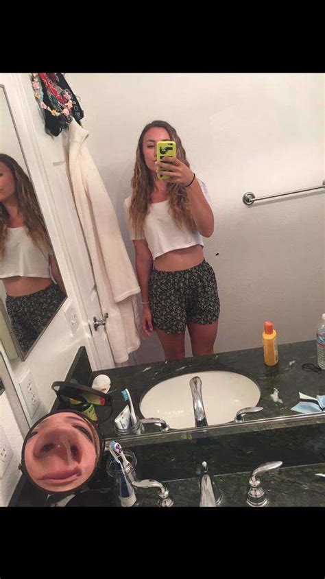 selfie fails|15 Most Humiliating Reflection Selfie Fails On The Internet